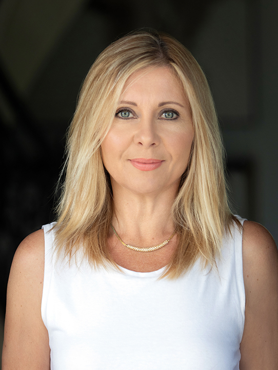 Ilona Barsoomian
