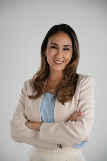 Davina Meza